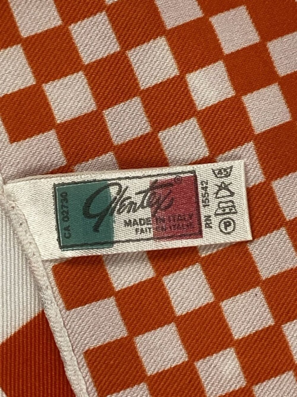 John Weitz Vintage Orange & White Checkered Scarf 26" Square Made In Italy - Picture 4 of 9
